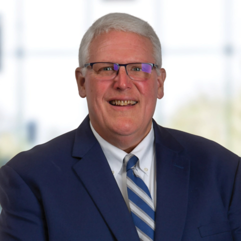 Thomas M. Niezer
