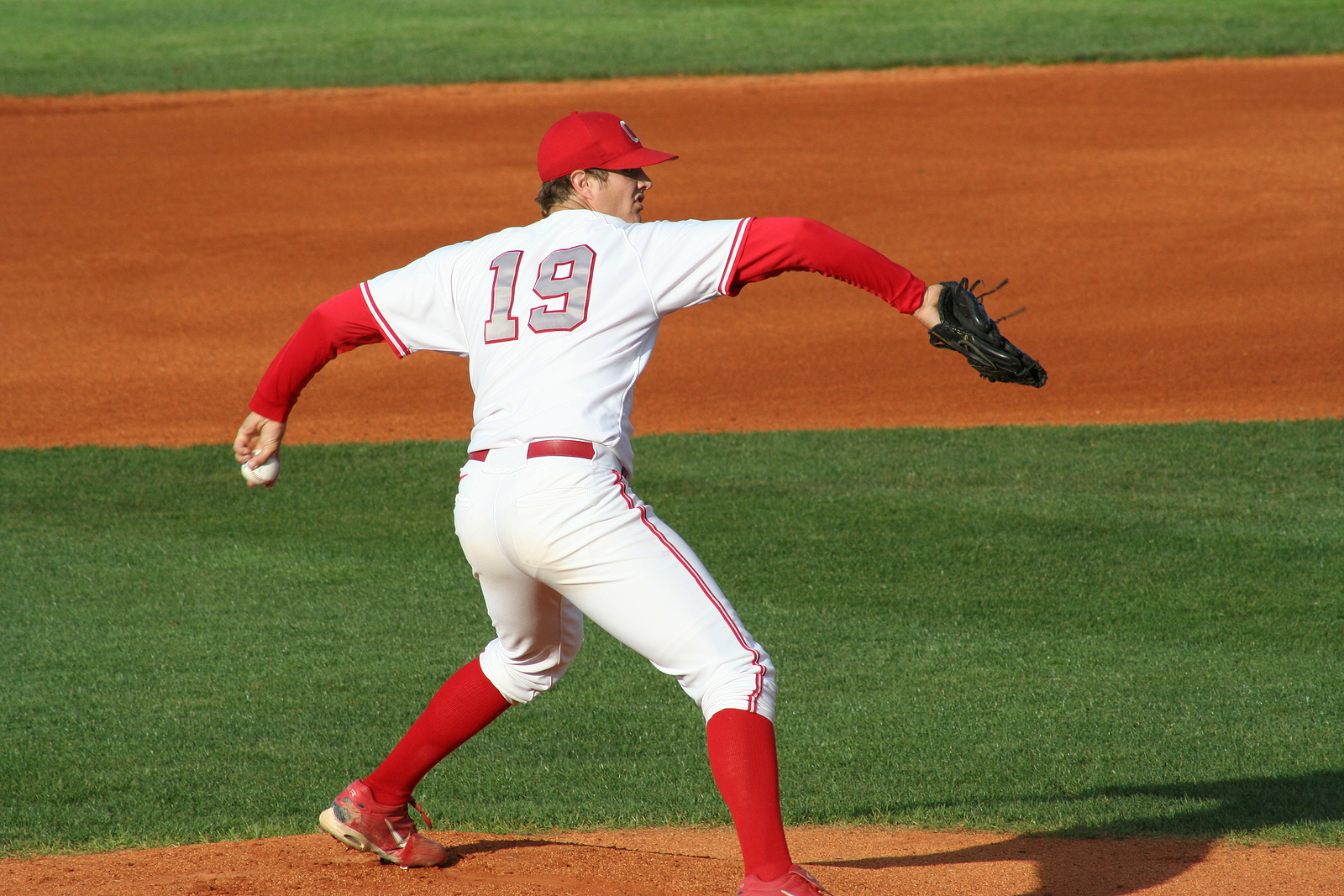 College baseball pitcher